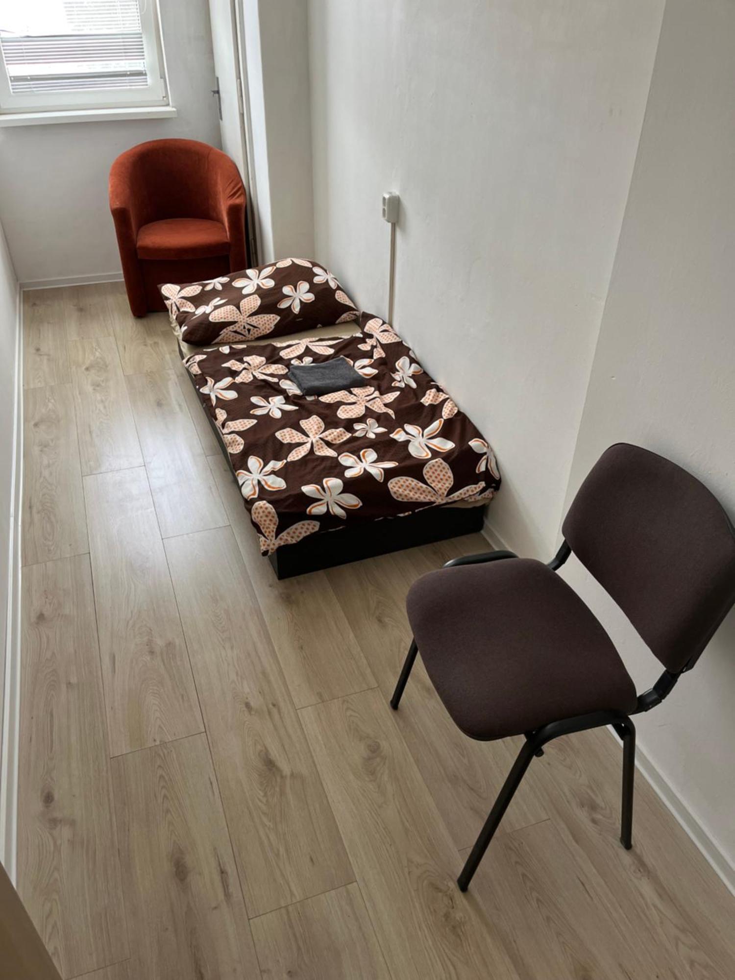 Old Town Single Room El Moly Kosice Bagian luar foto